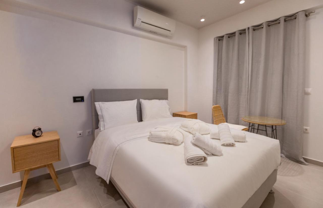 La Villa Del Mare - Nafpaktos Beach Exterior photo